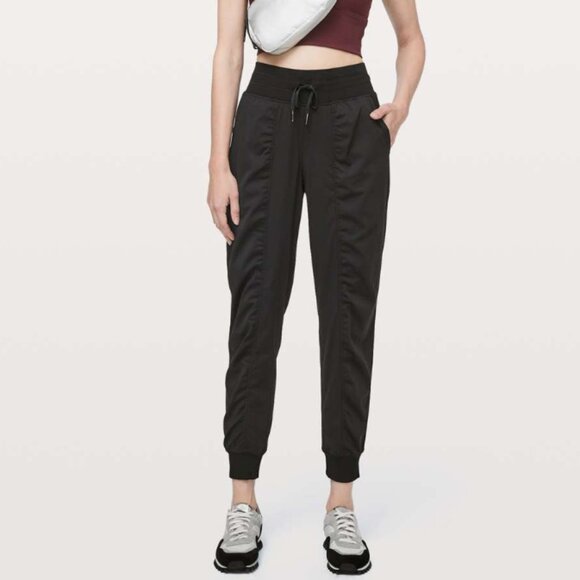 Lululemon Dance Studio Jogger *29" Black - Size 6 Pants - Picture 1 of 10
